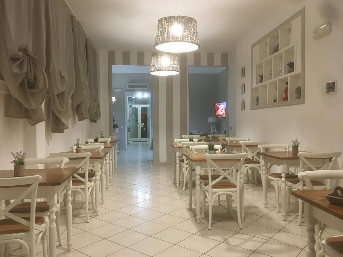 City Hotel Viareggio Room photo